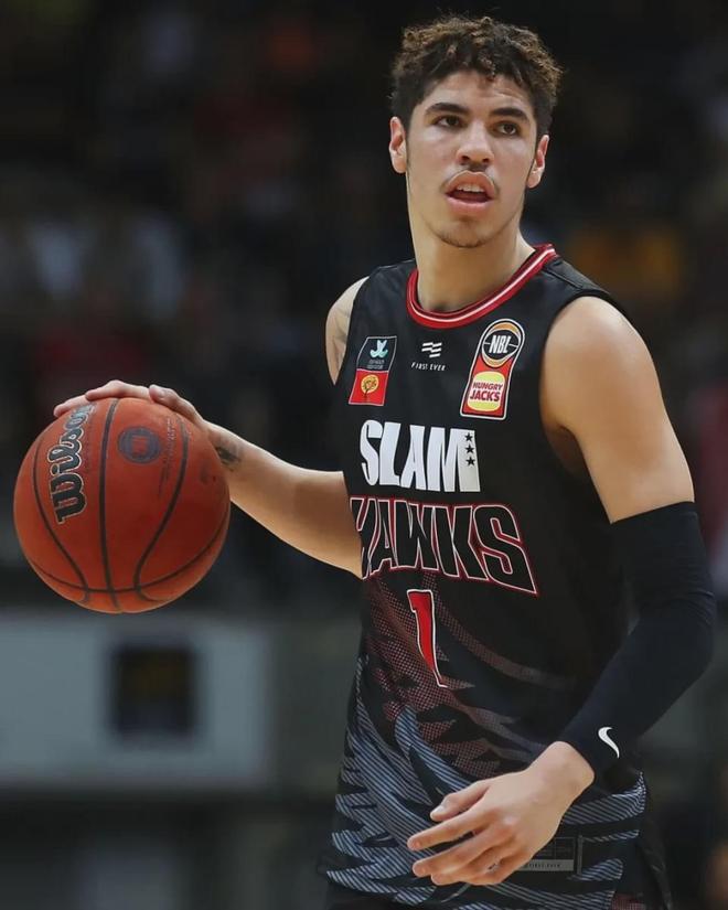 开云体育网址 -关于葡超赛程吃紧，新奥尔良鹈鹕今晚伤情更新，质疑声仍在，球队文化再被提及的信息