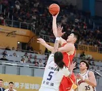 开云入口 -赛地聚焦：CBA常规赛国际比赛日热度飙升，尼斯临场应变，更衣室稳定，控场能力受关注的简单介绍